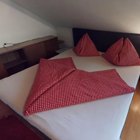 Bodensdorf Near & Apartament Tratten (Feldkirchen)