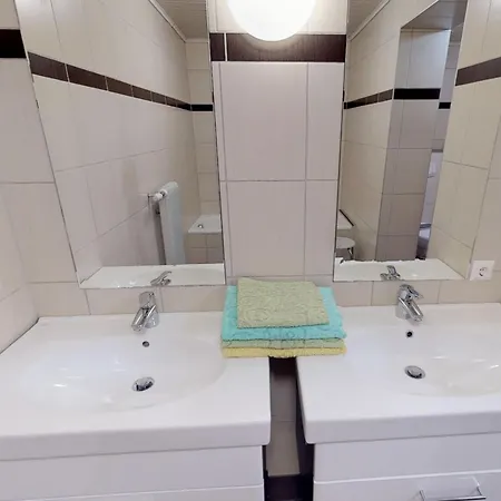 דירה Bodensdorf Near &